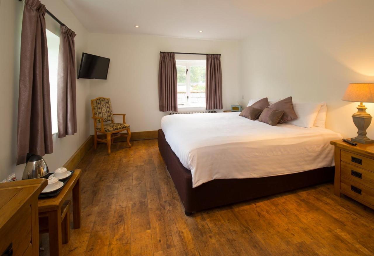 Oxwich Bay Hotel Свонсі Екстер'єр фото