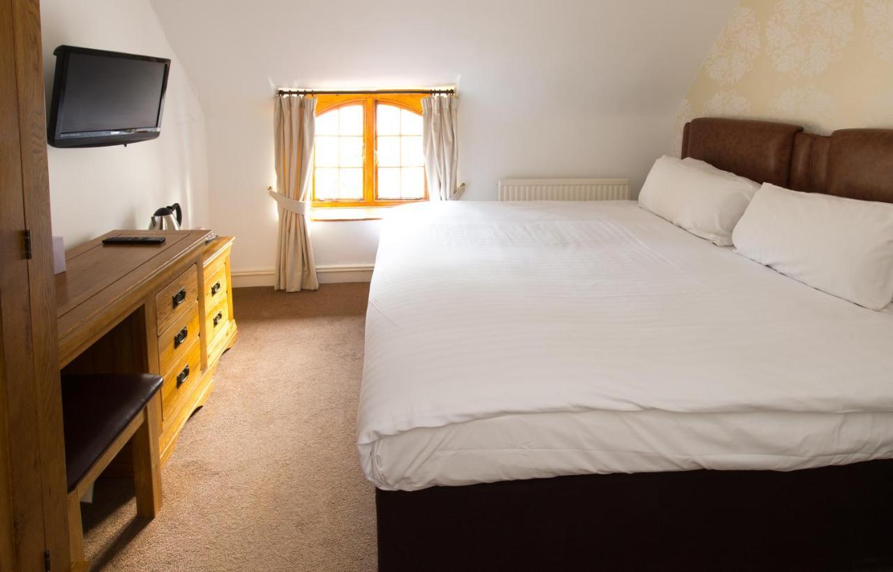 Oxwich Bay Hotel Свонсі Екстер'єр фото