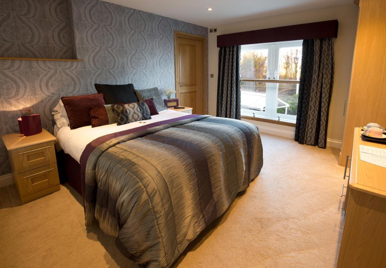 Oxwich Bay Hotel Свонсі Екстер'єр фото